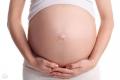 Göbek deliği neden ilk üç aylık dönemde ağrıyor? Hamile bir kadın göbeğini çeker mi?