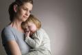 Новороденото не спи и крещи: възможни причини за проблема